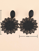 Load image into Gallery viewer, Coming Soon | ophelia Earring | Black
