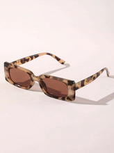 Load image into Gallery viewer, Maria Sunglasses | Tortoise Shell
