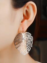 Load image into Gallery viewer, Taniel Earring | Silver
