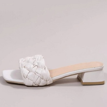 Load image into Gallery viewer, Stella Pump Heels | White
